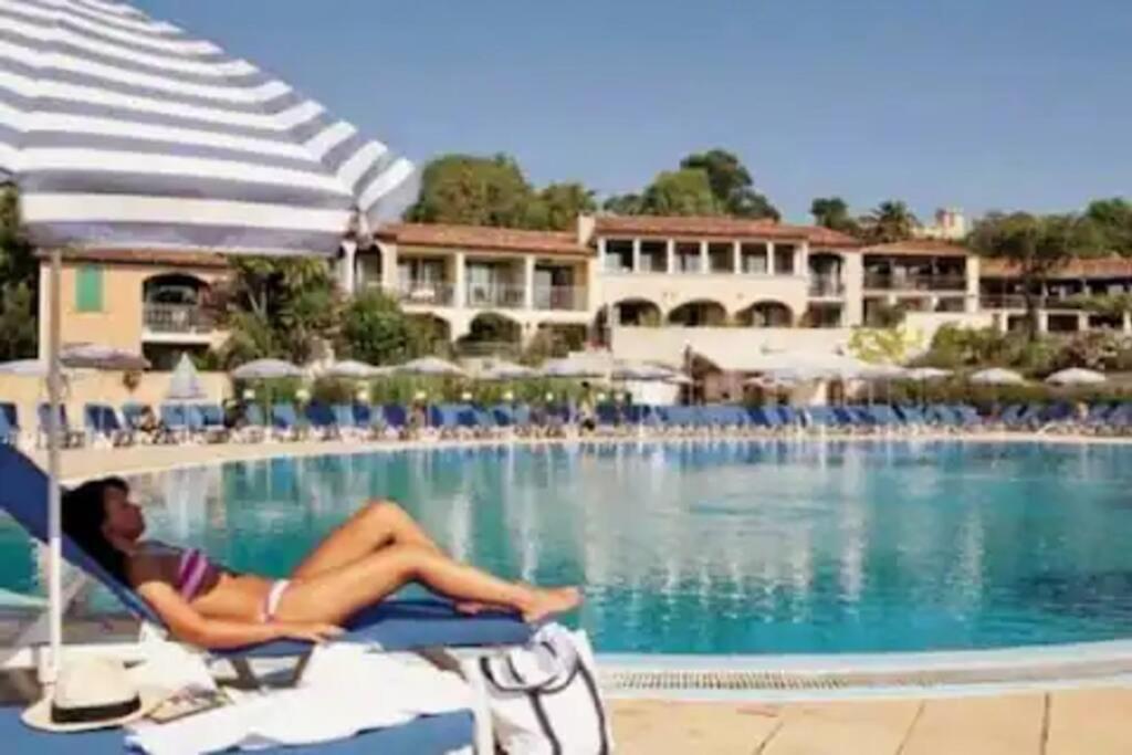 Chez Adriana Appartement Cosy Avec Jardin, Proche Plage Grimaud Zewnętrze zdjęcie